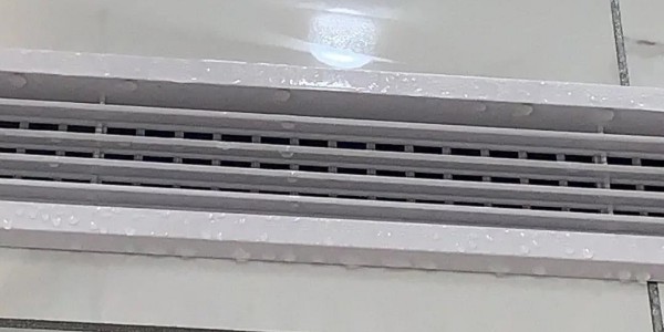 中央空調(diào)在調(diào)試環(huán)節(jié)出現(xiàn)結(jié)露滴水是怎么回事？