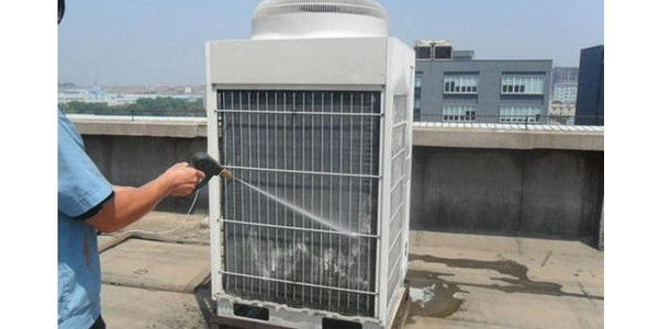 商用中央空調(diào)不清洗，這些麻煩就會(huì)找到你