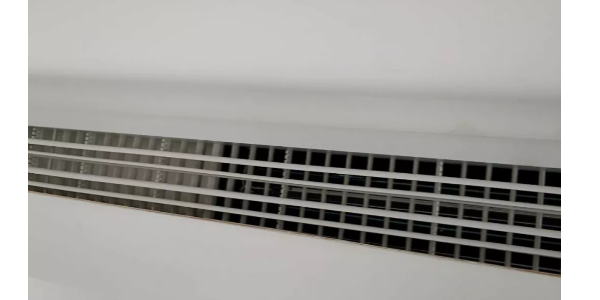 夏季使用中央空調(diào)，出風(fēng)口的角度應(yīng)該怎么設(shè)定？