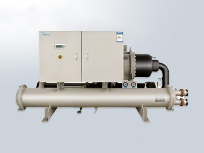 美的水冷螺桿式冷水機組寫字樓工廠等場所長期運行安全穩(wěn)定