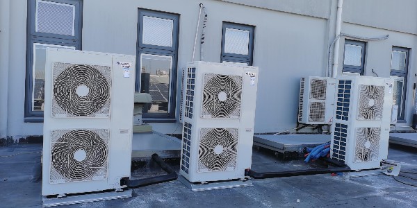 車間大型中央空調安裝分為哪些階段？車間商用大型中央空調安裝注意事項