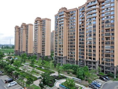 合景疊峰苑格力空調(diào)安裝工程 合景疊峰苑格力空調(diào)安裝工程