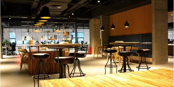 1000—4000平米的場(chǎng)所，適合安裝什么樣的商用中央空調(diào)？