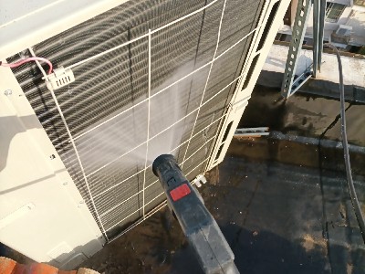 仁恒西郊中央空調(diào)清洗維護(hù) 仁恒西郊中央空調(diào)清洗維護(hù)