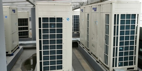 越邦干貨分享-風(fēng)管機與多聯(lián)機怎么選擇呢？